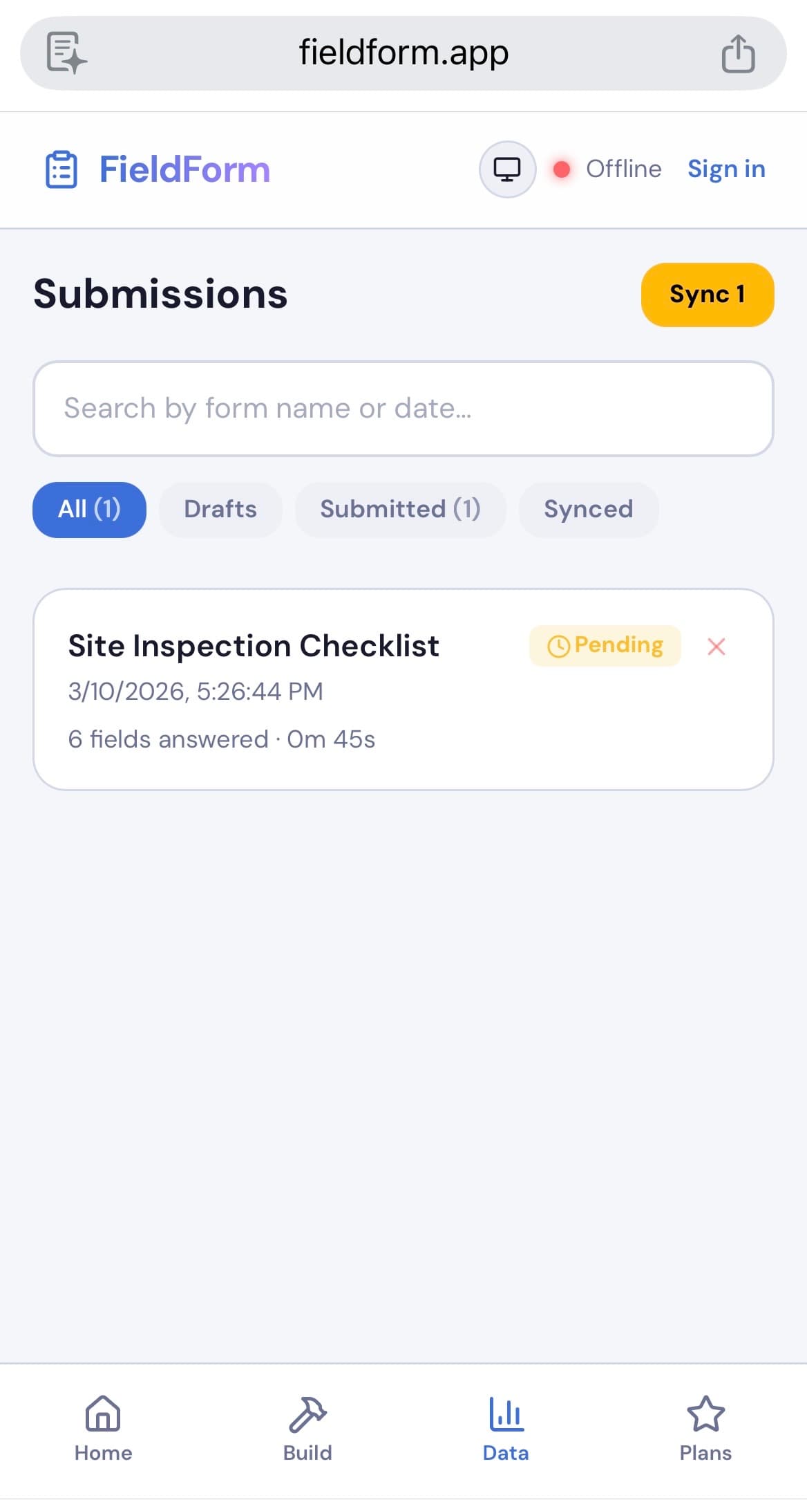 FieldForm sync status showing pending and synced submissions